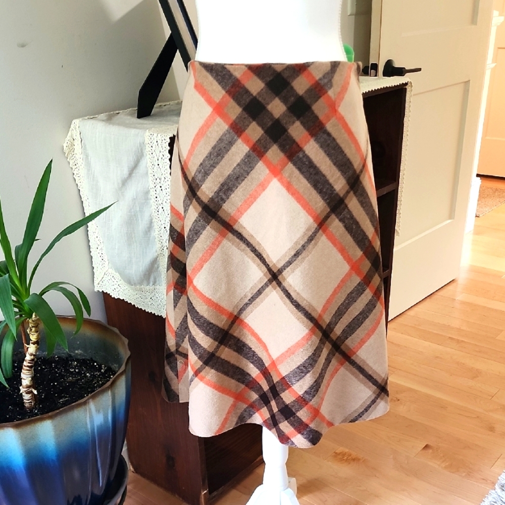 Chadwick's Of Boston Lined Plaid A-Line Skirt in Brown, Beige, Orange, Size 12